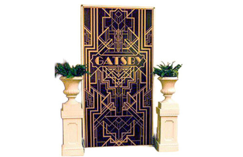 Gatsby Gate with Pedestals & Urn w/ Ferns