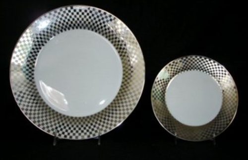 Silver Harlequinn Rim 12"