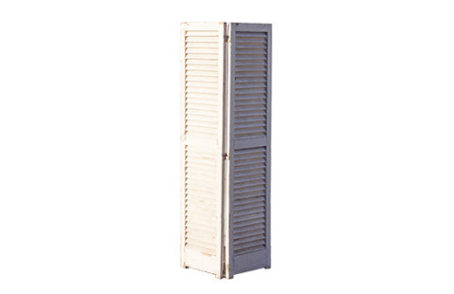 Screen: White Shutter, 6ft