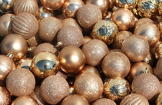 Centerpieces Holiday Balls Gold Large