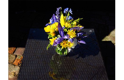 Centerpieces live florals blue yellow guilford co tidewater Large
