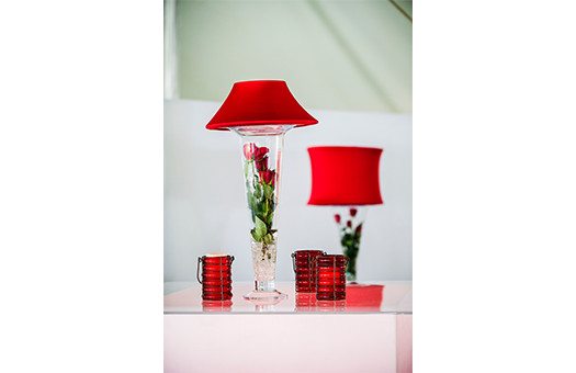 Centerpieces red trumpet vase with red roses Large