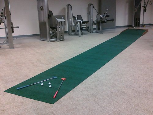 Games putt hole in one 30ft green Large