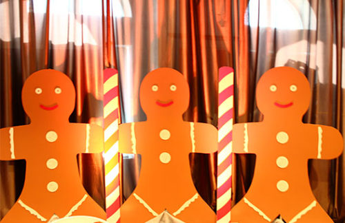 Prop: Candy Cane Post 6ft