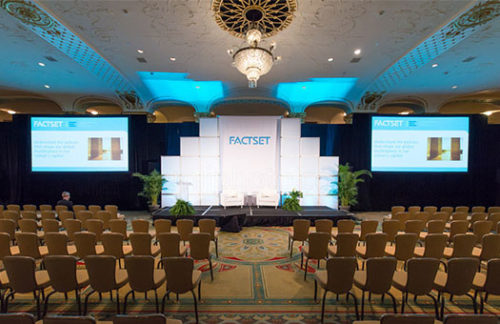 3x3 Window Wall Stage Set, Small