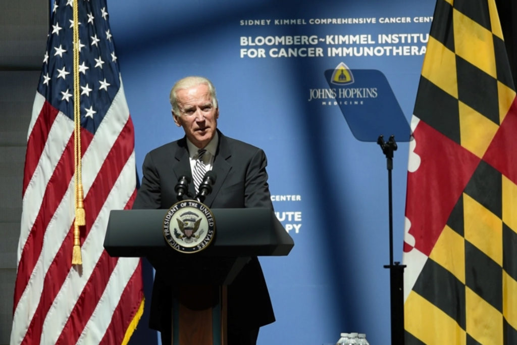bal biden bloomberg announce gift to create new cancer institute at hopkins 2048px