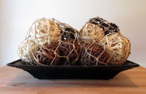 Raffia Spheres