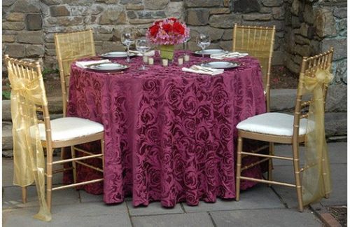 90"Round, Damask Burgundy