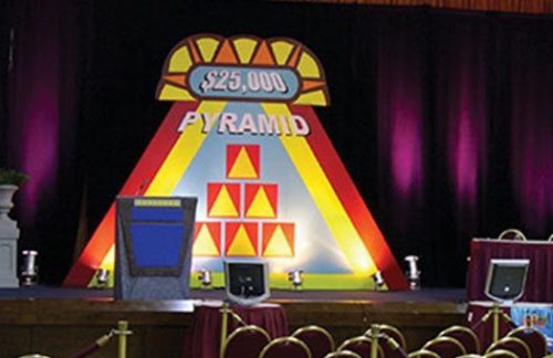 25000 Dollar Pyramid Set