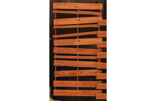 Pallet Wall 4x8 Irregular Slats