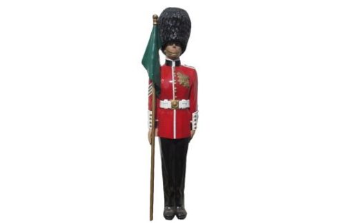 Statue: British Queen's Guard