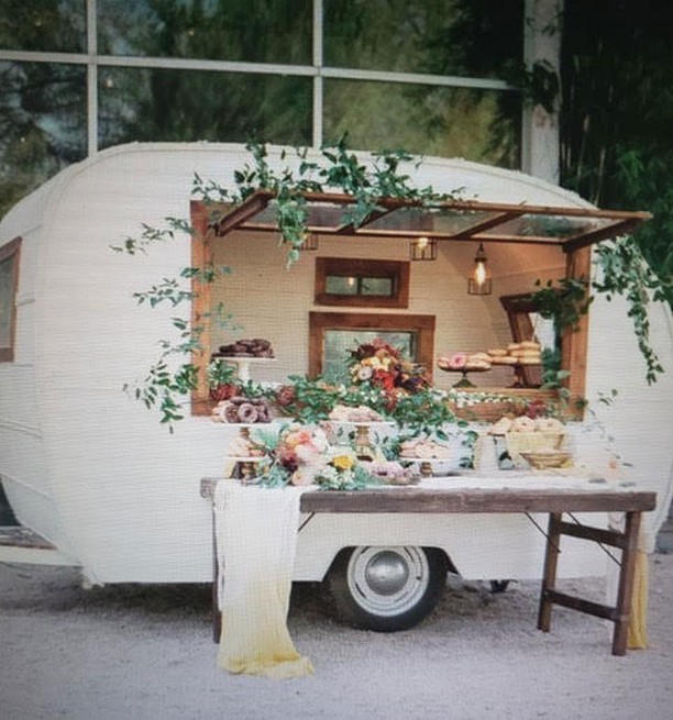 airstream catering display for weddings