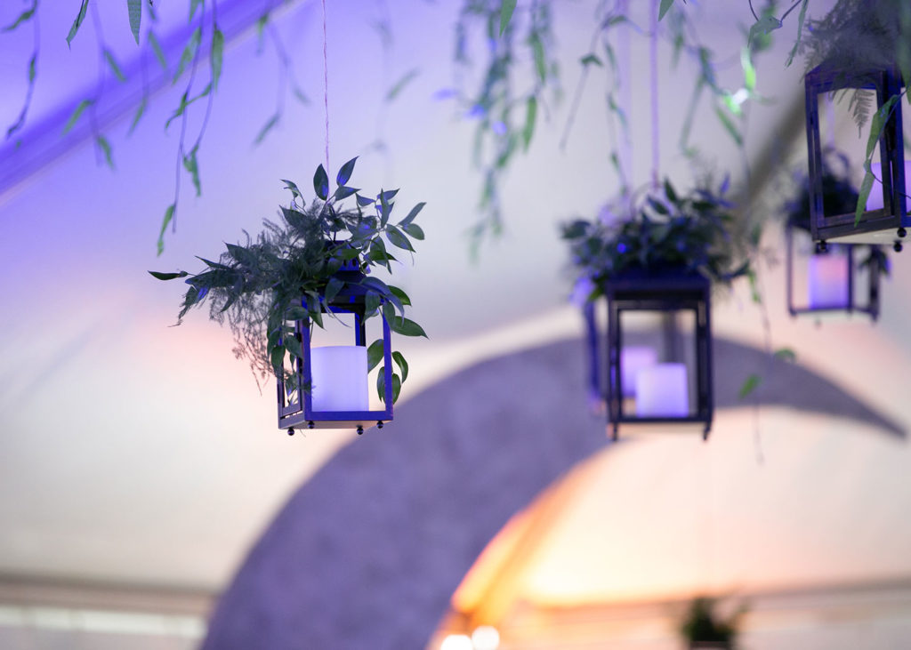 ChildrensHospital Decor FloatingCandles Image 0311