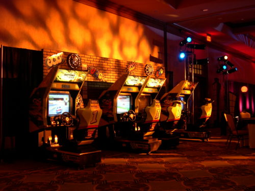 Games: Daytona Racing