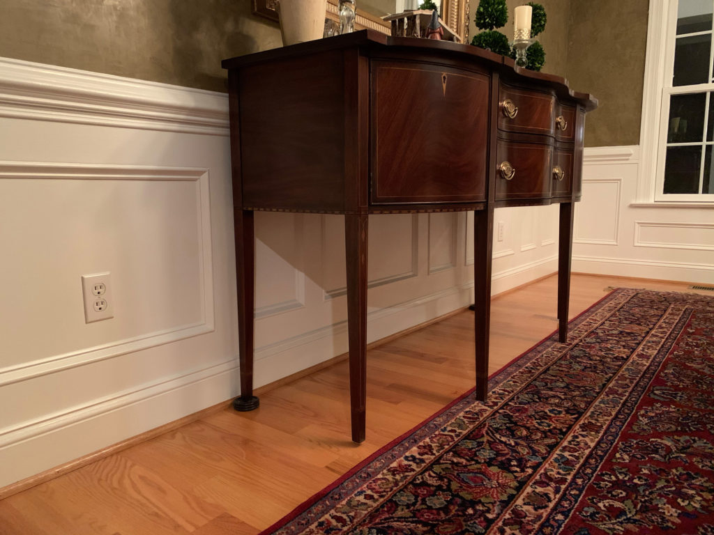 handyman-services_wainscoting_console_after_IMG_2026_HR_2000px